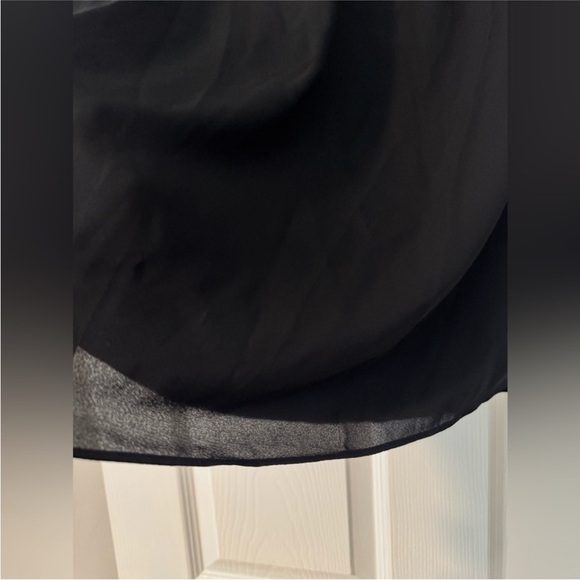 Sara split Neck Blouse - Black - S - Picture 4 of 6